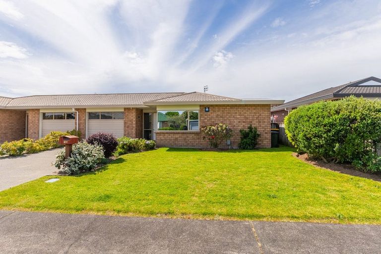 Photo of property in 10a Sunburst Court, Paraparaumu Beach, Paraparaumu, 5032