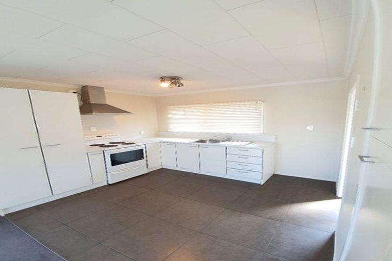 Photo of property in 1 Elizabeth Street, Papakura, 2110