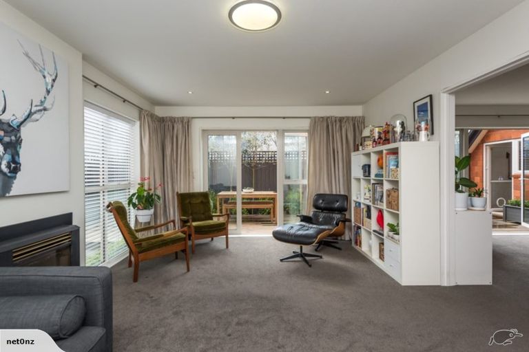 Photo of property in 33 Eversleigh Street, St Albans, Christchurch, 8014