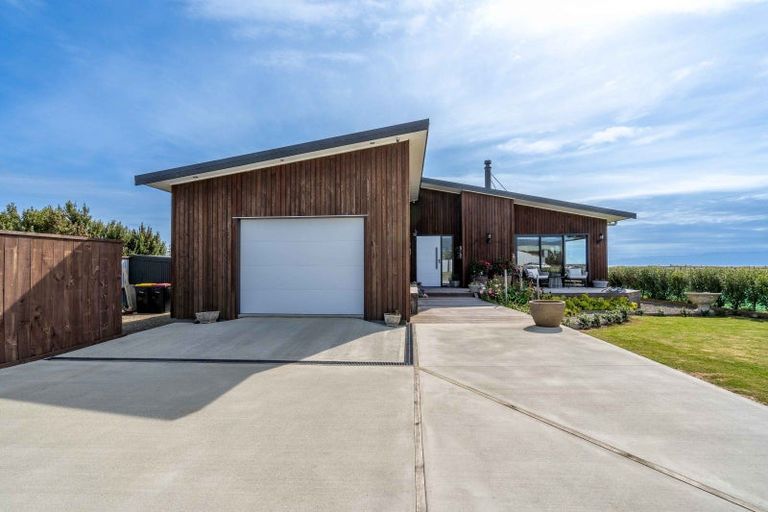 Photo of property in 1 Surrey Street, Orepuki, Riverton, 9881