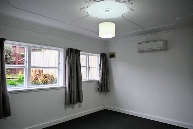 Photo of property in 58 Duncan Terrace, Kilbirnie, Wellington, 6022