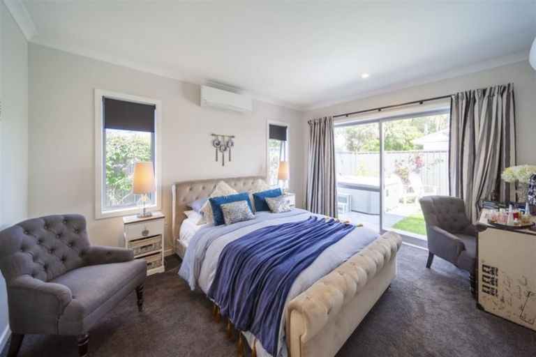 Photo of property in 43 Waimakariri Drive, Te Awa, Napier, 4110