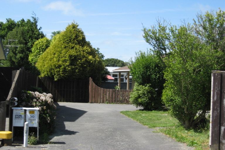 Photo of property in 2/30 Wyatt Place, Russley, Christchurch, 8042
