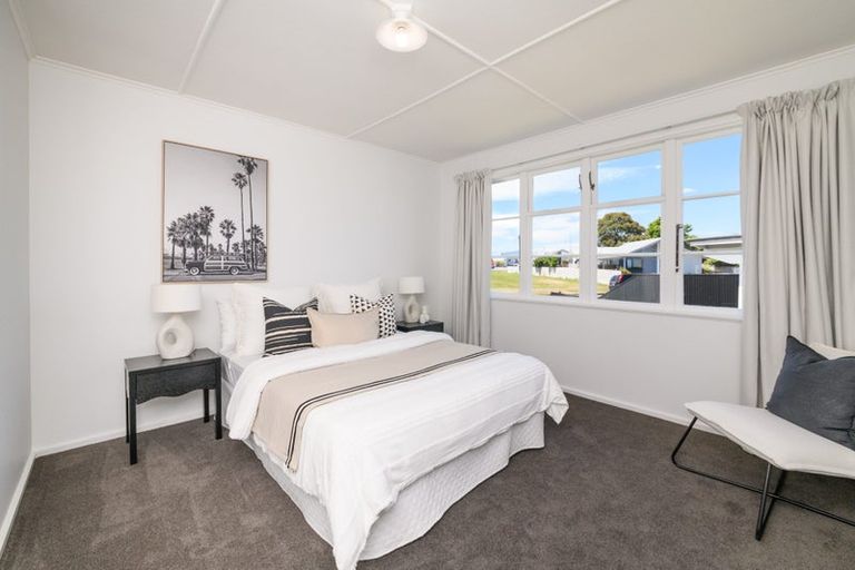 Photo of property in 34 Clyde Crescent, Roslyn, Palmerston North, 4414