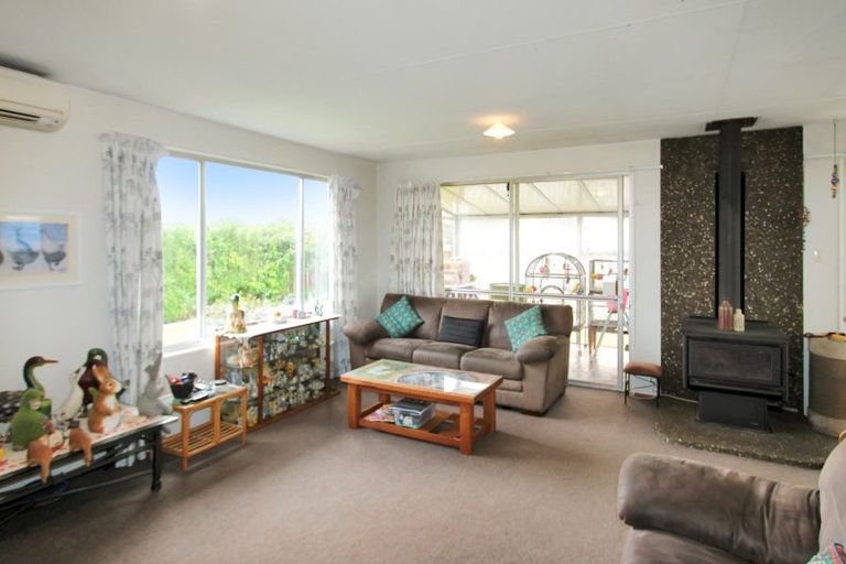 Photo of property in 17 Kiwi Street, Pahiatua, 4910