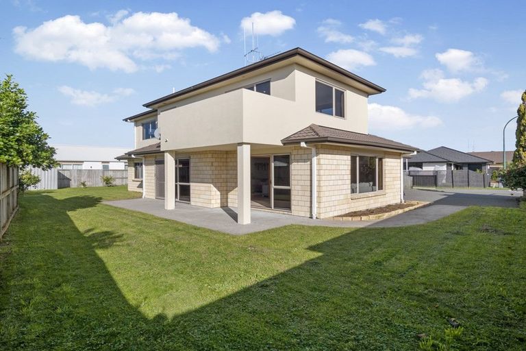 Photo of property in 5 Shire Place, Papamoa Beach, Papamoa, 3118