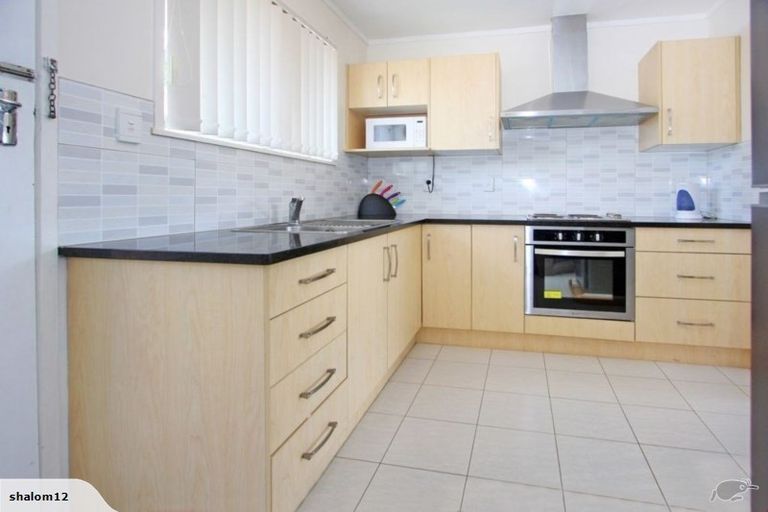 Photo of property in 4/113 Wallace Road, Papatoetoe, Auckland, 2025