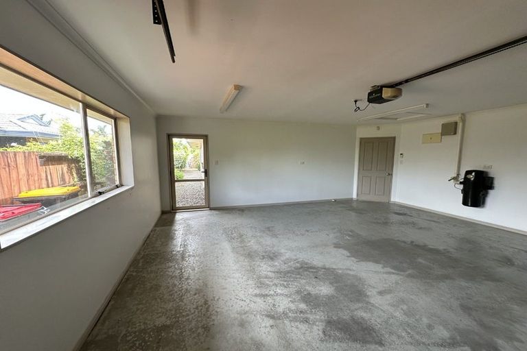 Photo of property in 18 Carribean Place, Papamoa Beach, Papamoa, 3118