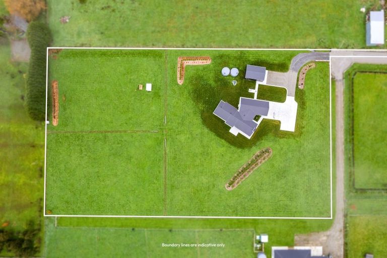 Photo of property in 18 Ranfurly Road, Pahiatua, 4984