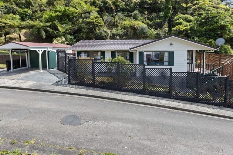 Photo of property in 52 Hathaway Avenue, Karori, Wellington, 6012