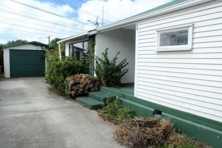 Photo of property in 66 Epsom Road, Sockburn, Christchurch, 8042