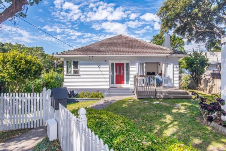 Photo of property in 49 Tarawera Road, Johnsonville, Wellington, 6037