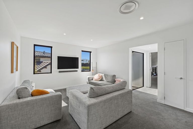 Photo of property in 3 Waterway Lane, Northwood, Christchurch, 8051