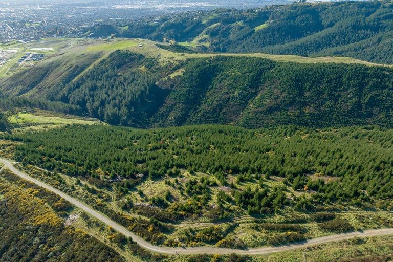 Photo of property in 361 Worsleys Road, Cashmere, Christchurch, 8022