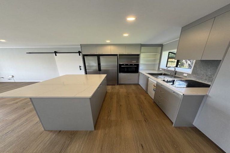 Photo of property in 61 Keegan Drive, Massey, Auckland, 0614