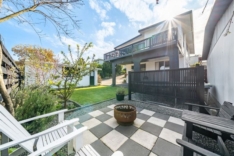 Photo of property in 33b Roband Crescent, Brown Owl, Upper Hutt, 5018