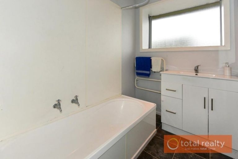 Photo of property in 6 School Road, Halswell, Christchurch, 8025