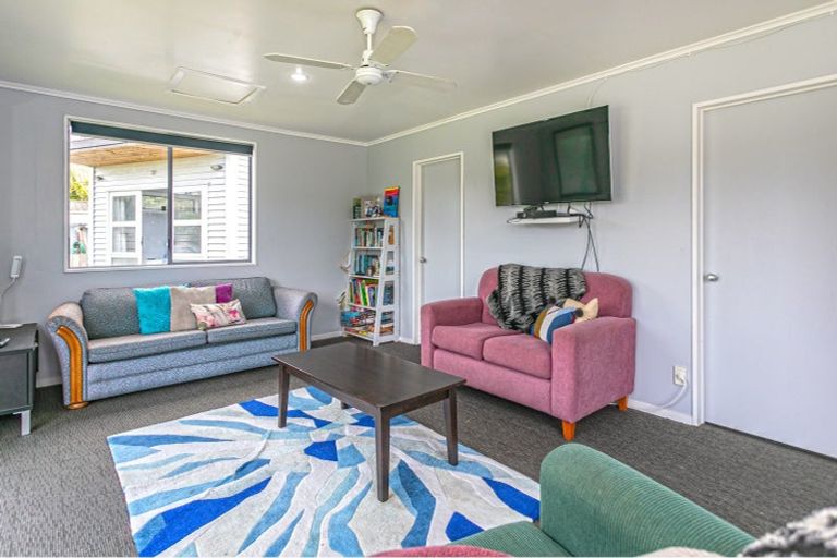 Photo of property in 30 Mako Avenue, Whiritoa, Whangamata, 3691