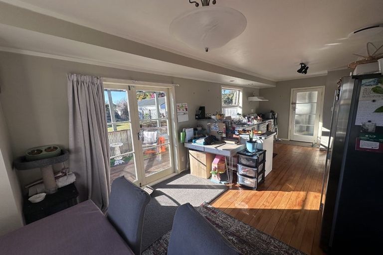 Photo of property in 91 Hall Street, Cambridge, 3434