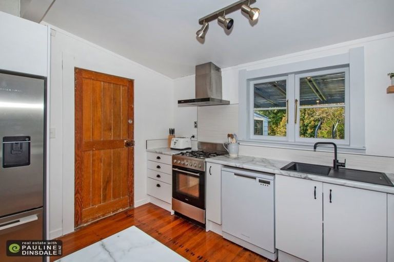 Photo of property in 11 Le Ruez Place, Maunu, Whangarei, 0110