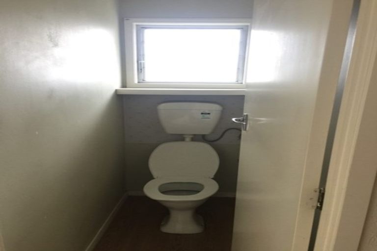 Photo of property in 2/38 Corunna Road, Milford, Auckland, 0620