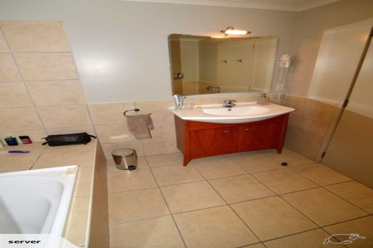 Photo of property in 209/136 Marine Parade, Mount Maunganui, 3116