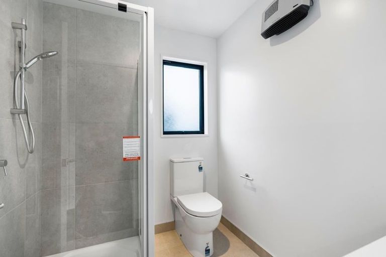 Photo of property in 2/67 Osborne Street, Waltham, Christchurch, 8011