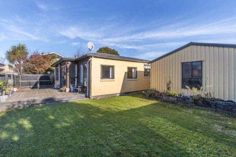 Photo of property in 10 Brixton Street, Islington, Christchurch, 8042