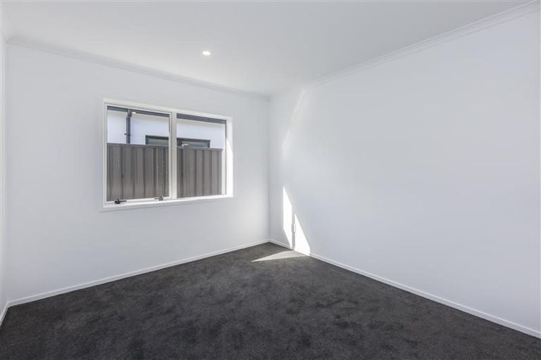 Photo of property in 12 Gilruth Road, Wallaceville, Upper Hutt, 5018