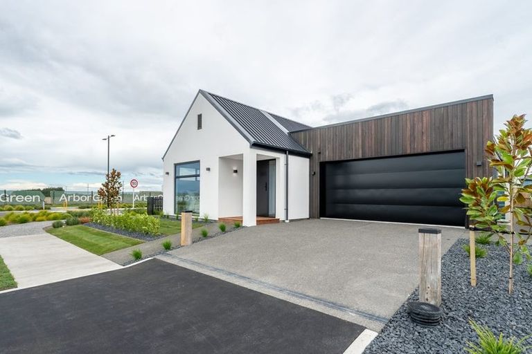 Photo of property in 28 Privet Way, Rolleston, 7678