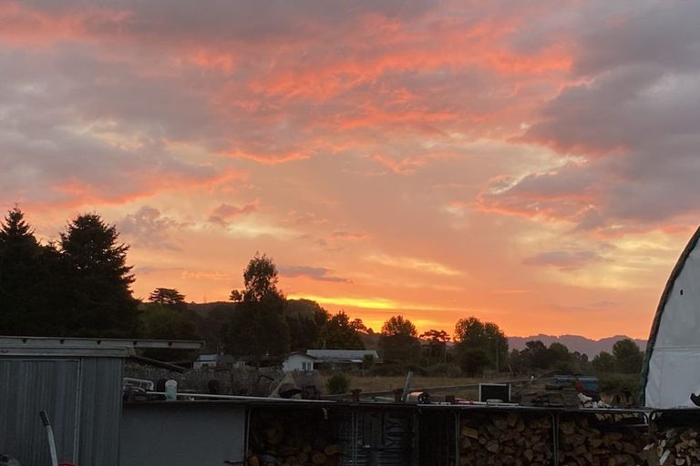 Photo of property in 18 Racecourse Road, Manunui, Taumarunui, 3992