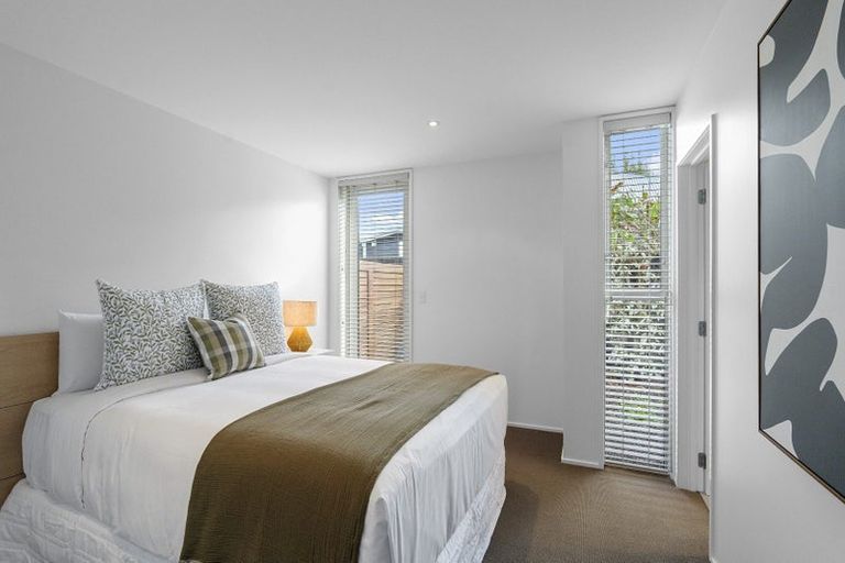 Photo of property in 65 Hawkesbury Avenue, St Albans, Christchurch, 8014
