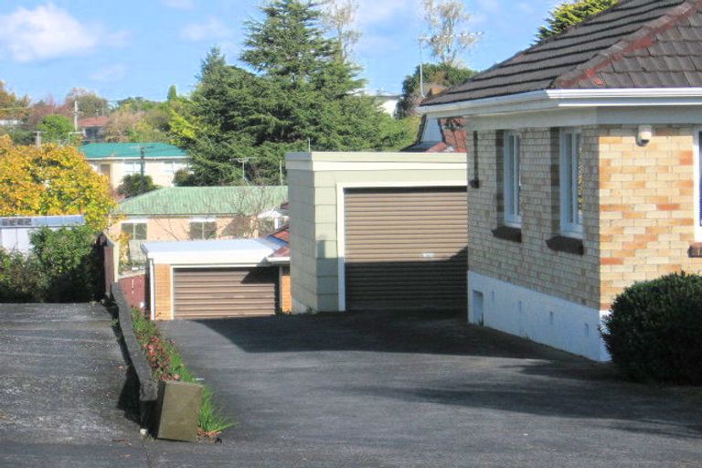 Photo of property in 3/32 Russell Road, Manurewa, Auckland, 2102