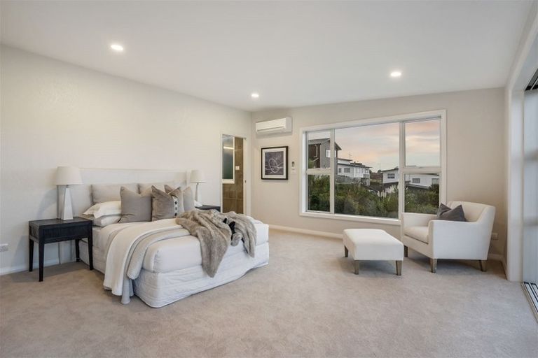 Photo of property in 14 Remuremu Street, Long Bay, Auckland, 0630
