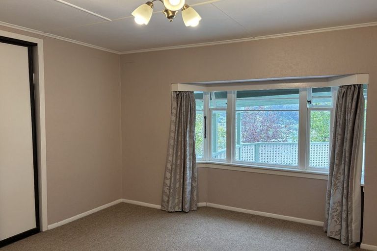 Photo of property in 16 Brunner Street, Nelson South, Nelson, 7010