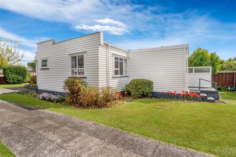 Photo of property in 216 Fox Street, Hamilton East, Hamilton, 3216