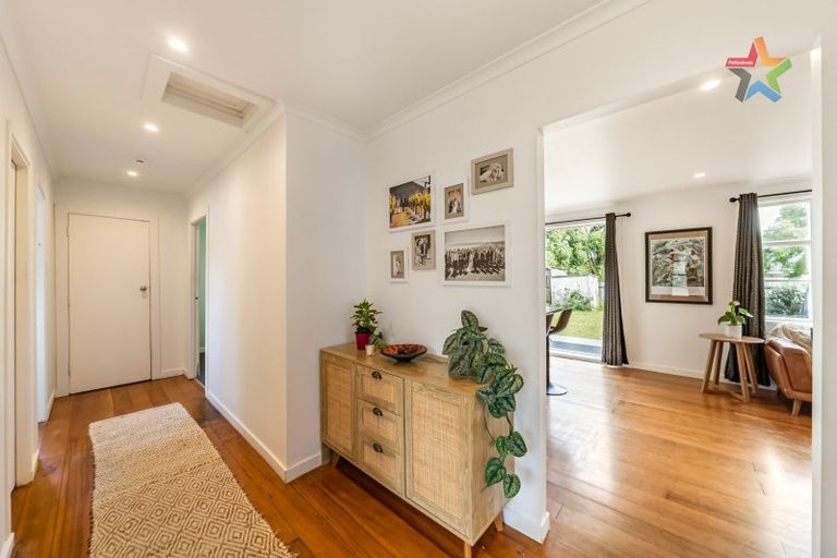 Photo of property in 55 Shearer Crescent, Naenae, Lower Hutt, 5011