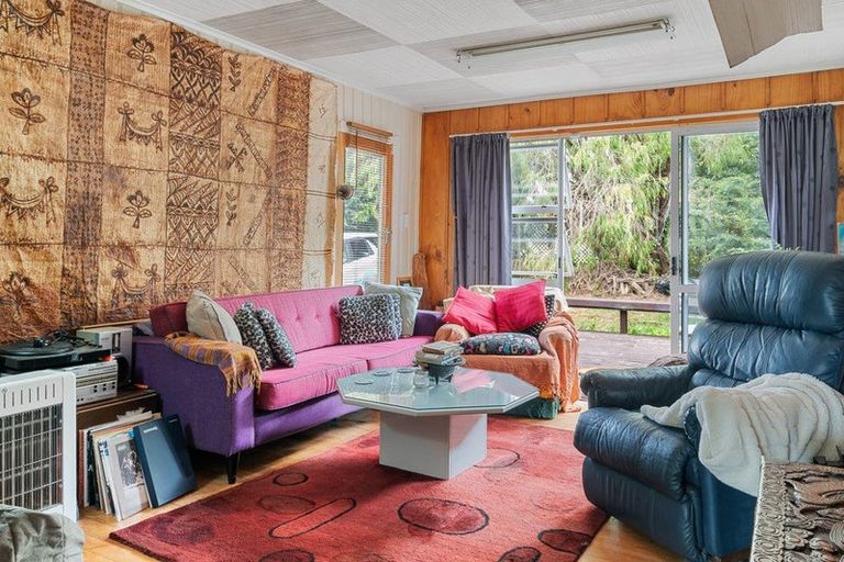 Photo of property in 30 Mcleod Road, Weymouth, Auckland, 2103