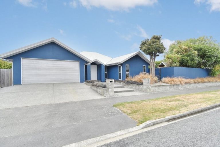 Photo of property in 105 Kotuku Crescent, Woolston, Christchurch, 8023
