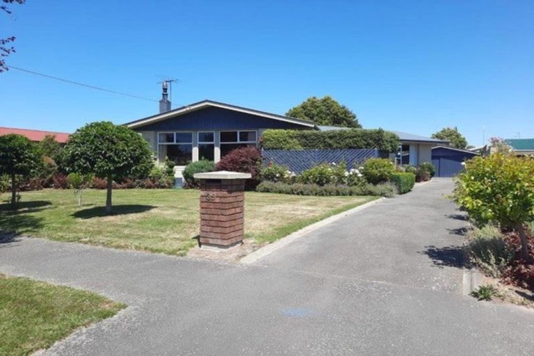 Photo of property in 39 Ashgrove Street, Rangiora, 7400