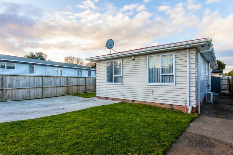 Photo of property in 118 Gloucester Road, Manurewa, Auckland, 2102