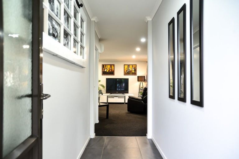 Photo of property in 12 Innswood Place, Rototuna North, Hamilton, 3210