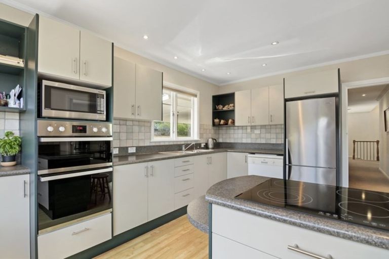 Photo of property in 75 Tosswill Road, Tahunanui, Nelson, 7011