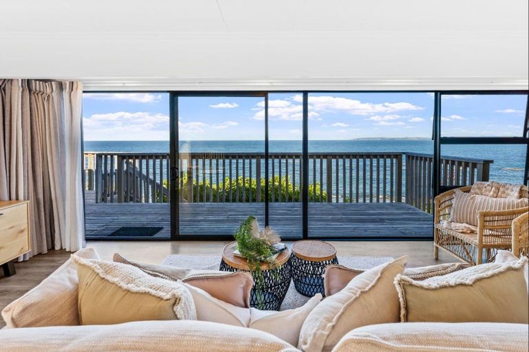 Photo of property in 61 Grand View Road, Leigh, 0985