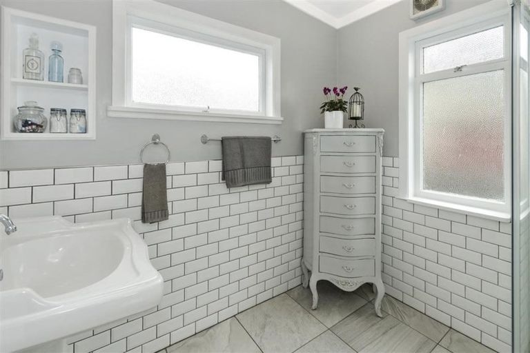 Photo of property in 1/39 Settlement Road, Papakura, 2110