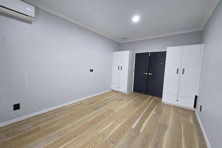 Photo of property in 190 Oraha Road, Kumeu, 0892