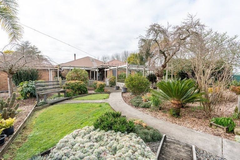 Photo of property in 802 Tuhikaramea Road, Ngahinapouri, Hamilton, 3290