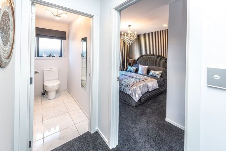 Photo of property in 1 Edith Collier Drive, Otamatea, Whanganui, 4500