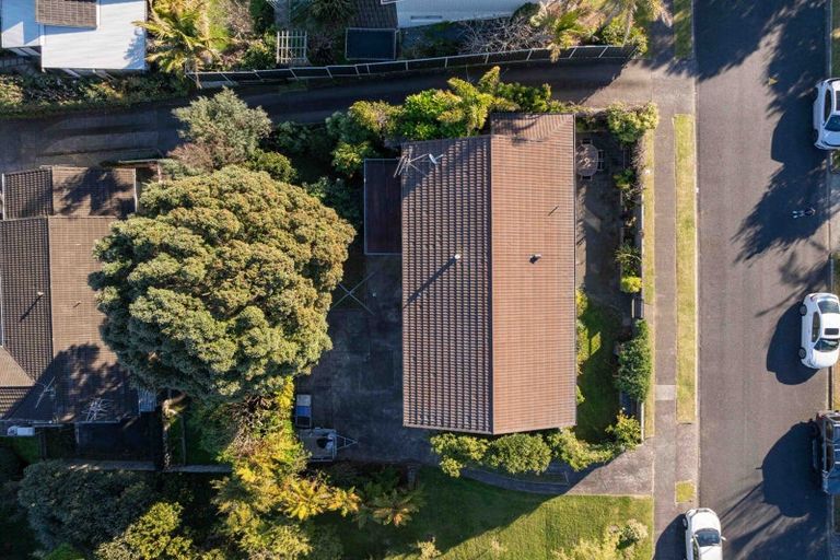 Photo of property in 16 Sunny Bay Road, Matua, Tauranga, 3110