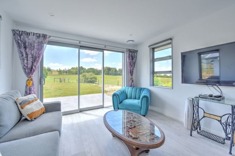 Photo of property in 51 Nicholson Road, Khandallah, Wellington, 6035